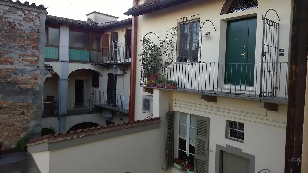 Appartamenti I Liutai Cremona 0*,